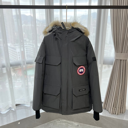 【カナダグース】寒い冬に最適☆女性と男性☆人気 Expedition Parka☆ダウンジャケット 全7色