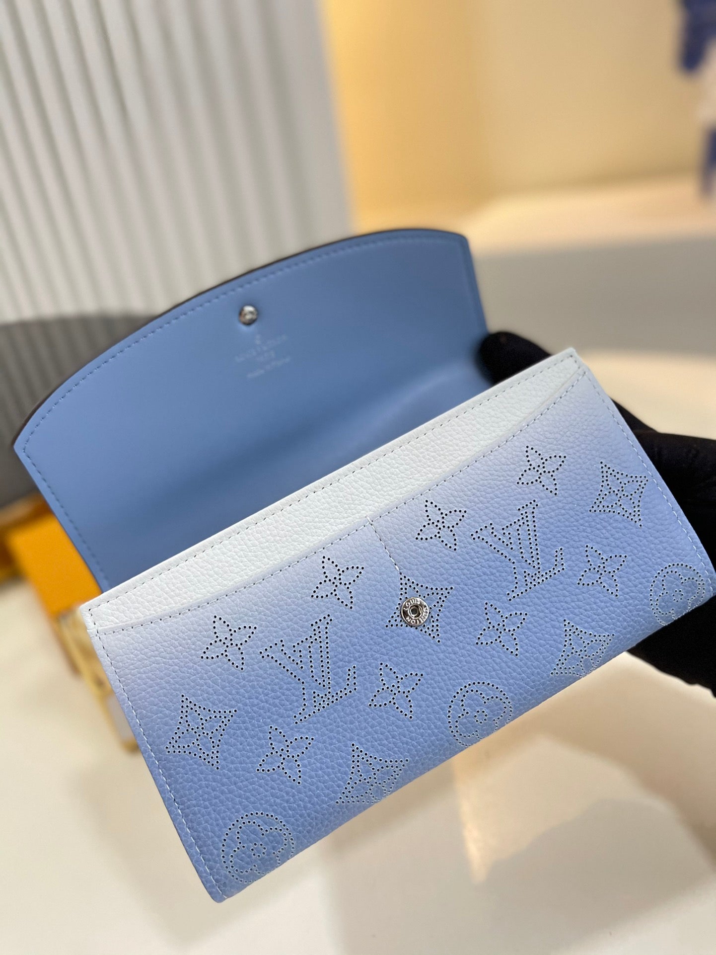 【ルイ・ヴィトン】限定品★ポルトモネ アン グラデーション ロング＆ショート財布2色