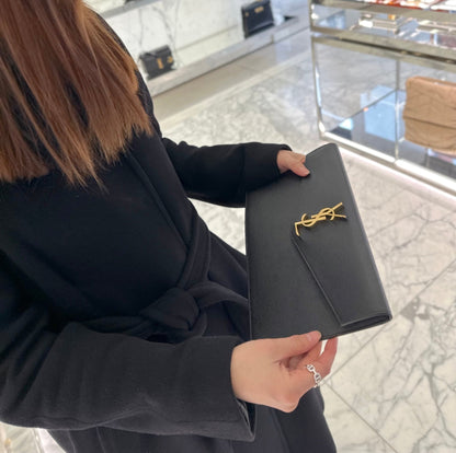 【サンローラン】贅沢な装いに  Uptown レザー クラッチBag 早い者勝ち